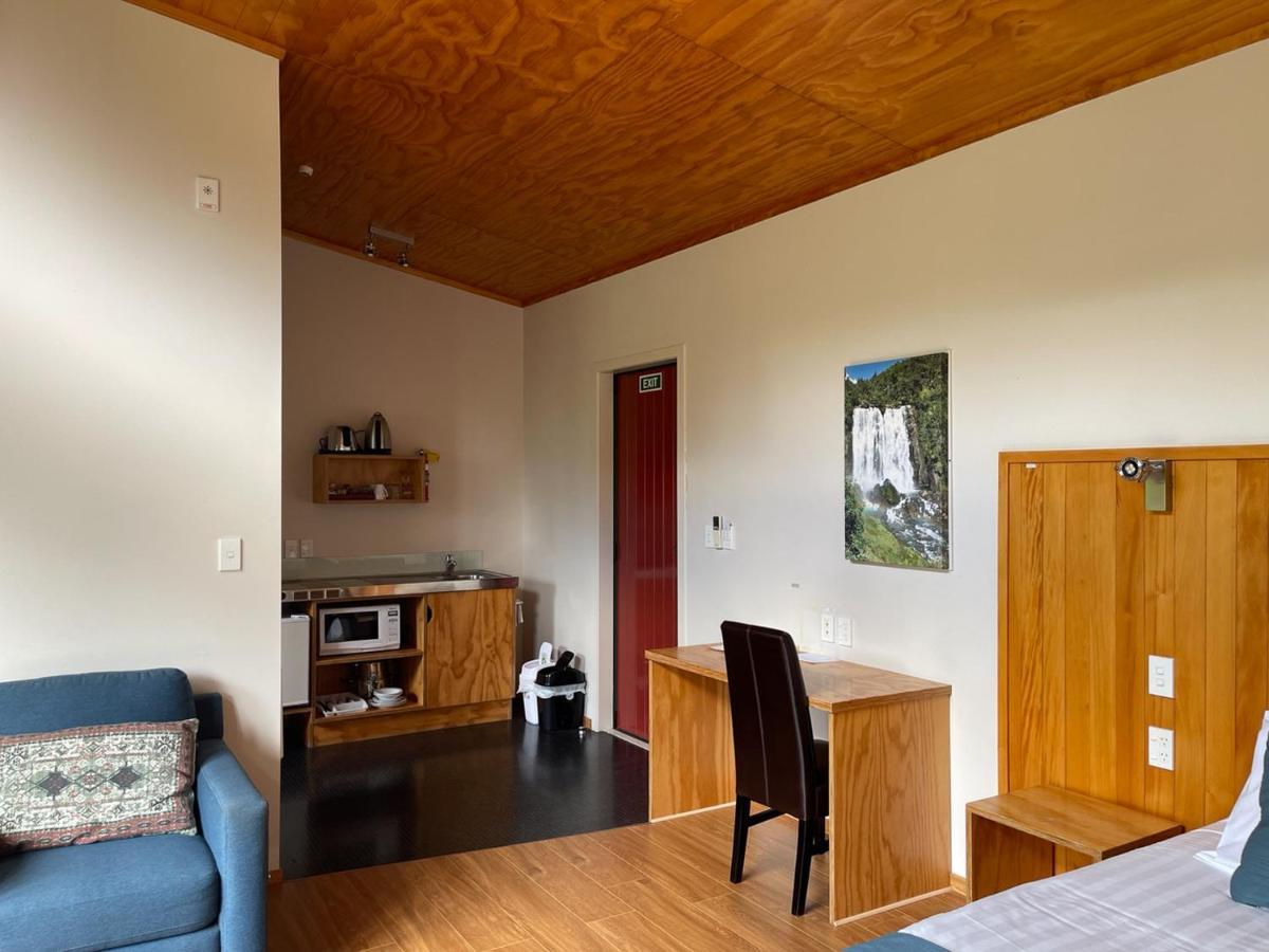 Waitomo Lodge Te Kuiti Exterior photo